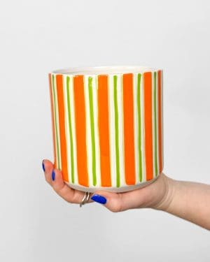 Pruhovaný oranžovo-zelený květináč (S) - 12,5 cm